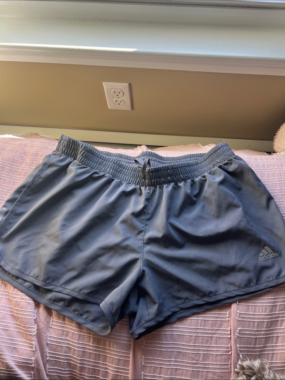 Adidas Women's Slate Gray Athletic Shorts with Elastic Waist M